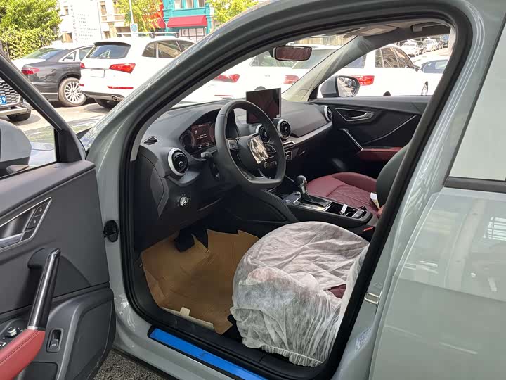 Audi Q2L 2025 2025款 35TFSI 时尚动感型