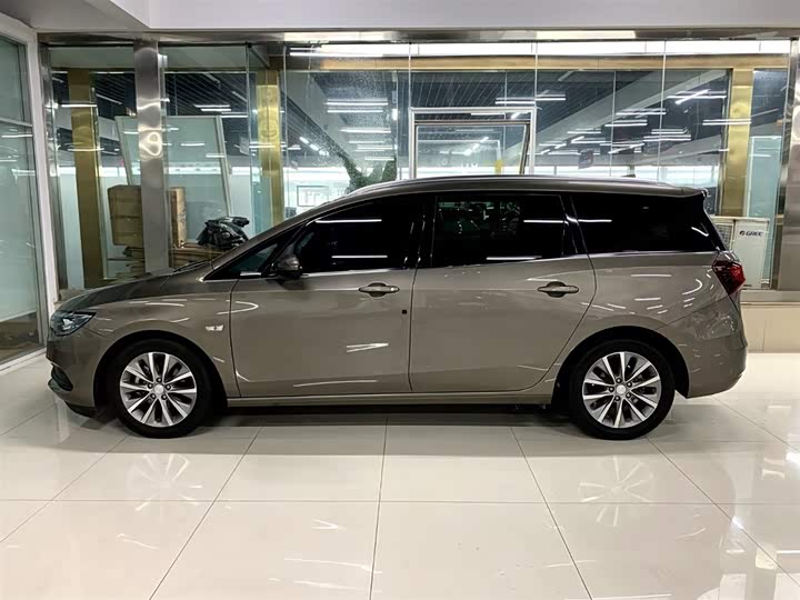 Buick GL6 2021 2021款 323T 轻混动互联豪华型