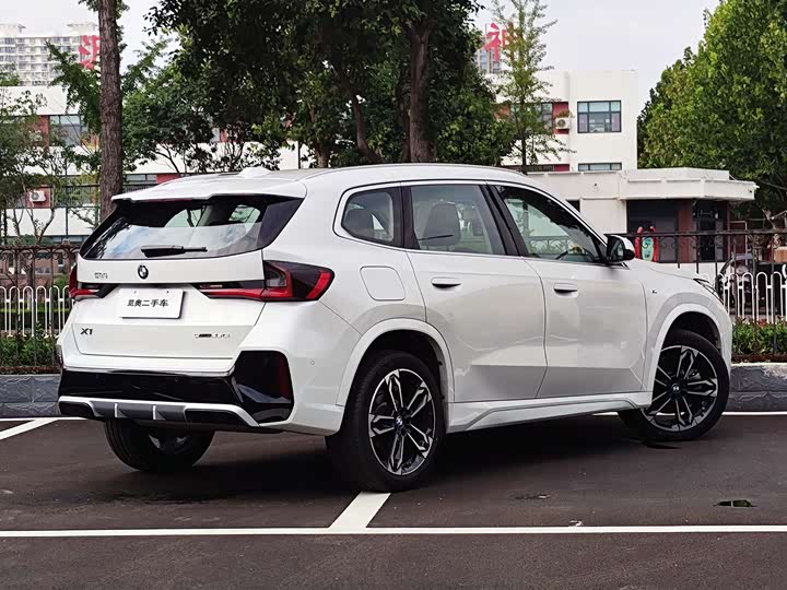 BMW X1 2025 2025款 sDrive25Li M运动套装
