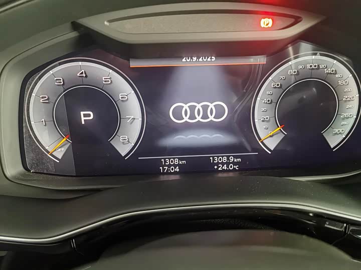 Audi Q7 2025 2025款 55 TFSI quattro S line黑武士型