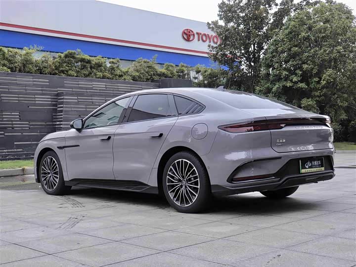 BYD Han 2025 2025款 DM-i 智驾版 125KM激光雷达旗舰型