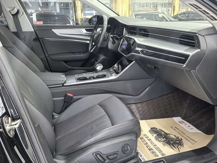 Audi A6 2023 2023款 allroad quattro 55 TFSI 大探险家版