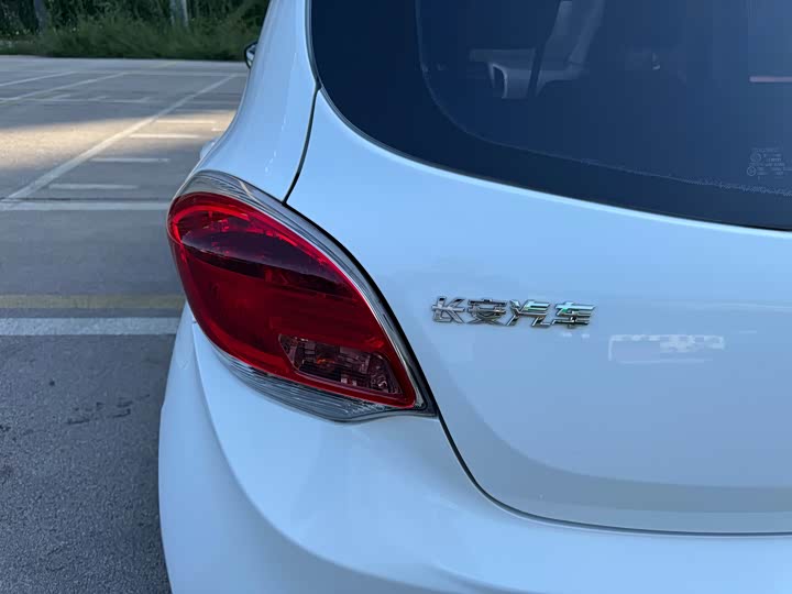 Changan BenBen E-Star 2021 2021款 国民版 多彩款 磷酸铁锂（31.95kWh）