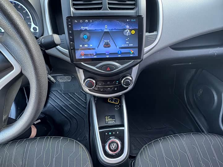 Changan BenBen E-Star 2021 2021款 国民版 多彩款 磷酸铁锂（31.95kWh）