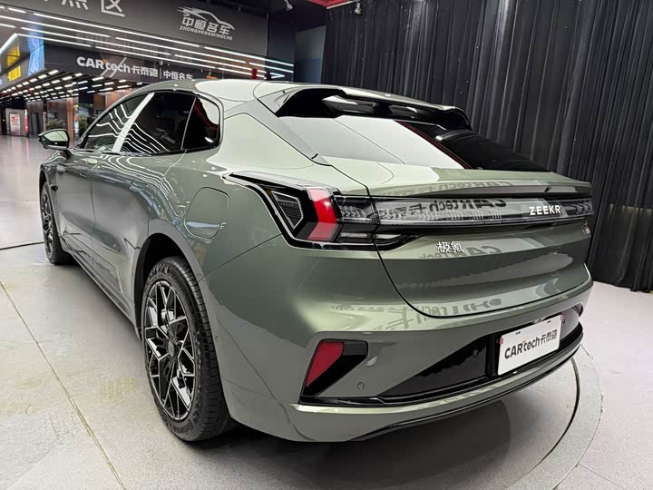 Zeekr 001 2025 2025款 YOU版 100kWh 四驱