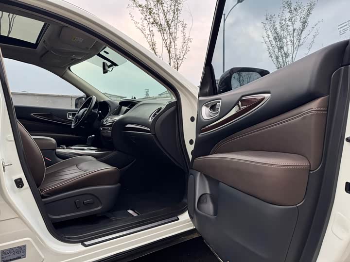 Infiniti QX60 2020 2020款 2.5 S/C Hybrid 两驱卓越版