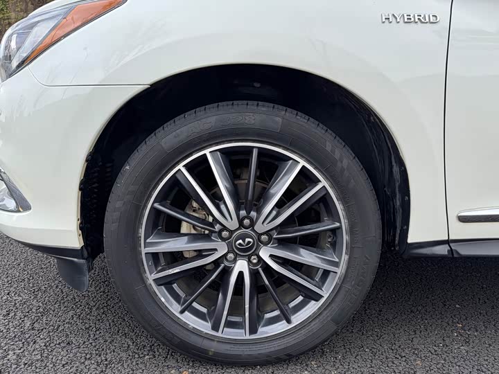 Infiniti QX60 2020 2020款 2.5 S/C Hybrid 两驱卓越版