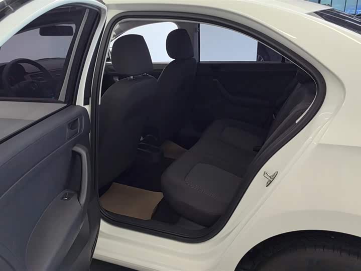 Volkswagen Santana 2021 2021款 1.5L 自动风尚版