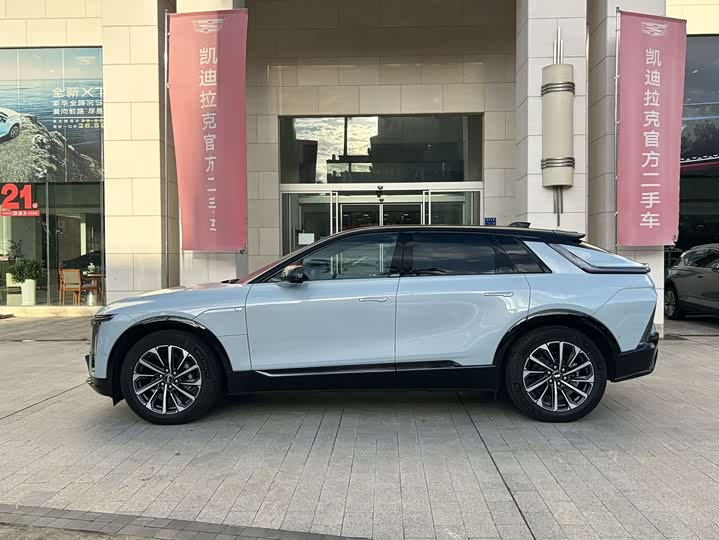 Cadillac Lyriq 2022 2022款 四驱高性能尊贵版