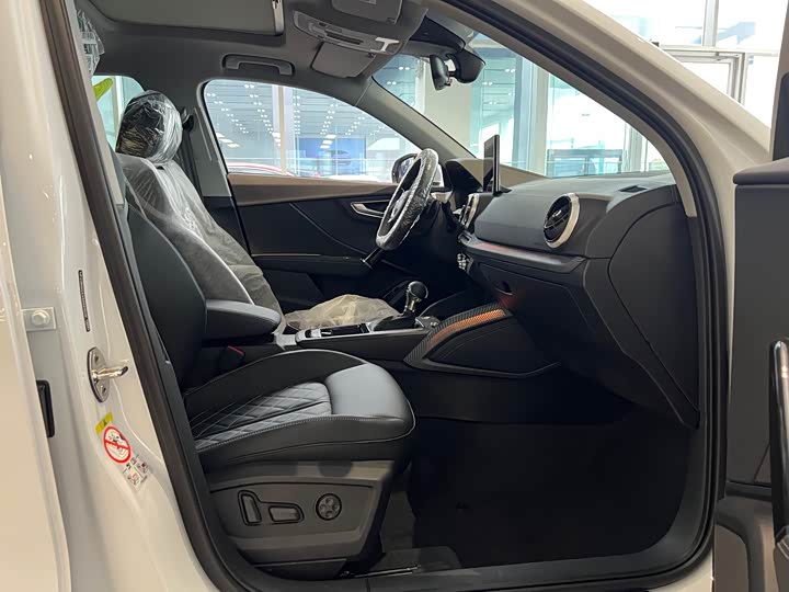 Audi Q2L 2025 2025款 35TFSI 时尚动感型