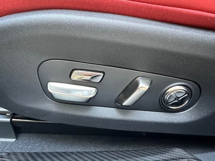 Xiaomi SU7 2024 2024款 四驱Max创始版