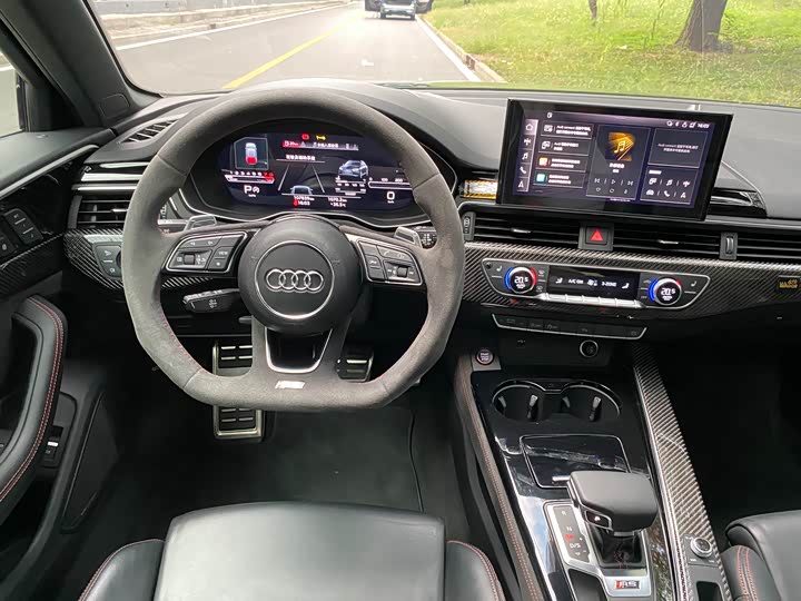 Audi RS 4 2022 2022款 RS4 Avant 暗金版