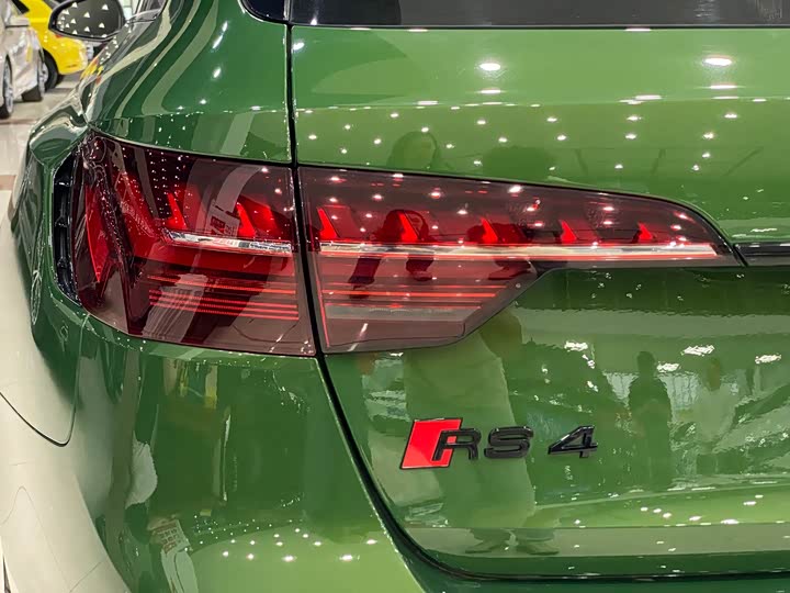 Audi RS 4 2022 2022款 RS4 Avant 暗金版