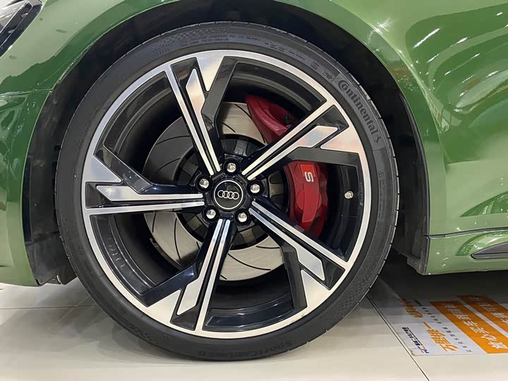 Audi RS 4 2022 2022款 RS4 Avant 暗金版