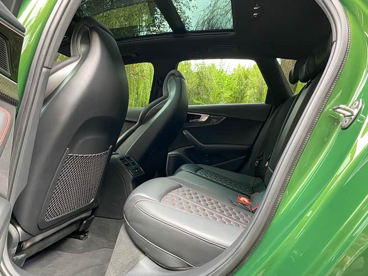 Audi RS 4 2022 2022款 RS4 Avant 暗金版