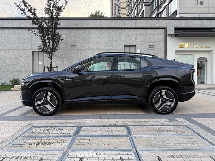 Changan Qiyuan (Nevo) E07 2025 2025款 纯电 四驱 90kWh Ultra高性能版