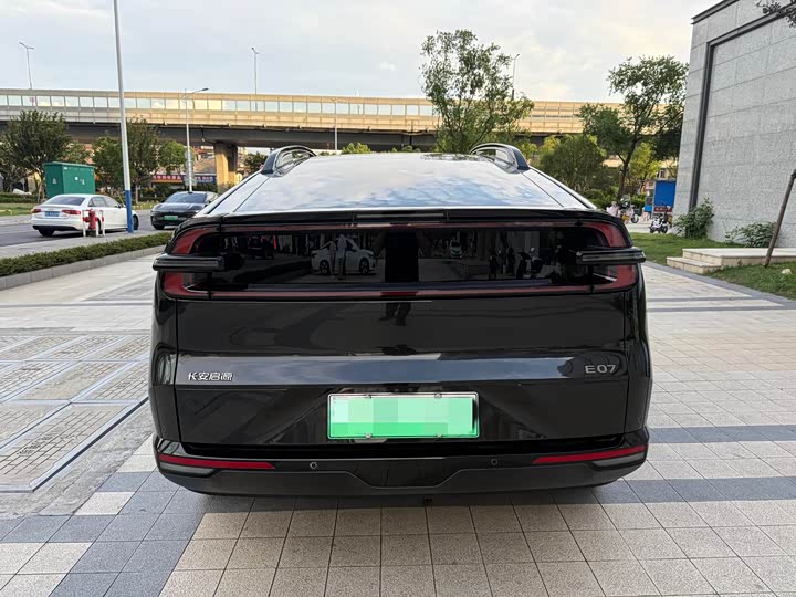 Changan Qiyuan (Nevo) E07 2025 2025款 纯电 四驱 90kWh Ultra高性能版