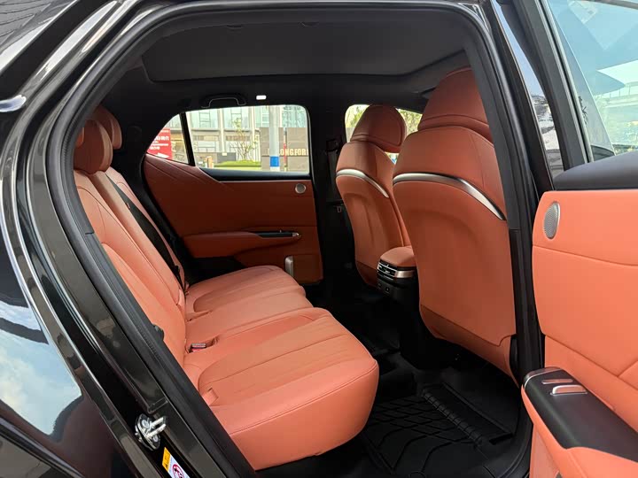 Changan Qiyuan (Nevo) E07 2025 2025款 纯电 四驱 90kWh Ultra高性能版