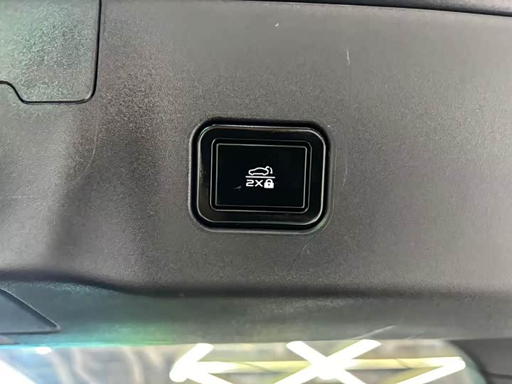 Changan UNI-V Hybrid 2024 2024款 蓝鲸智电iDD 136km 智酷型