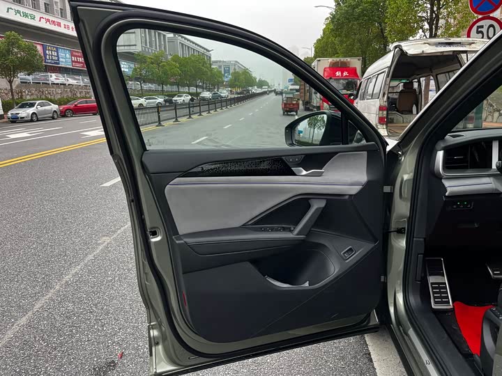 Volkswagen Tayron 2025 2025款 探岳L 380TSI 四驱豪华Easy包