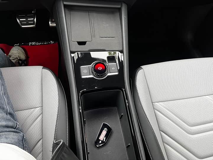 Volkswagen Tayron 2025 2025款 探岳L 380TSI 四驱豪华Easy包