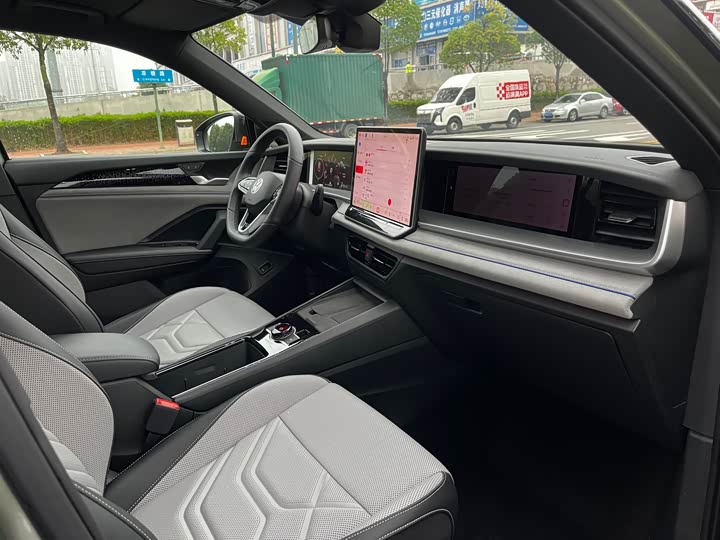 Volkswagen Tayron 2025 2025款 探岳L 380TSI 四驱豪华Easy包