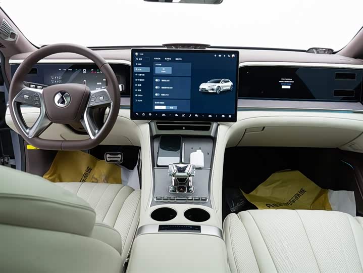 Denza Z9GT 2024 2024款 1100四驱Ultra版