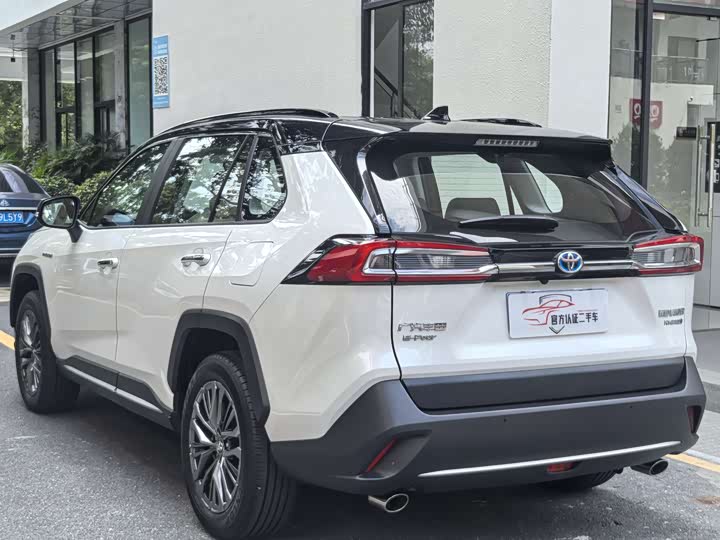 Toyota Wildlander 2024 2024款 双擎 2.5L E-CVT四驱尊贵版