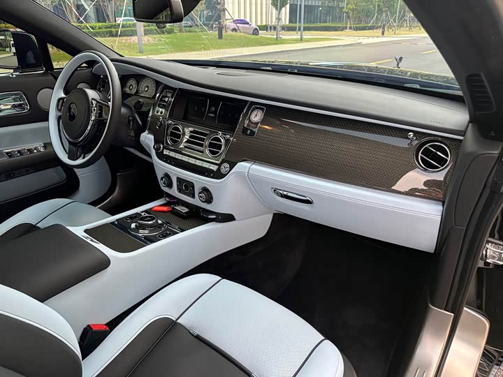 Rolls-Royce Wraith 2018 2018款 6.6T Black Badge