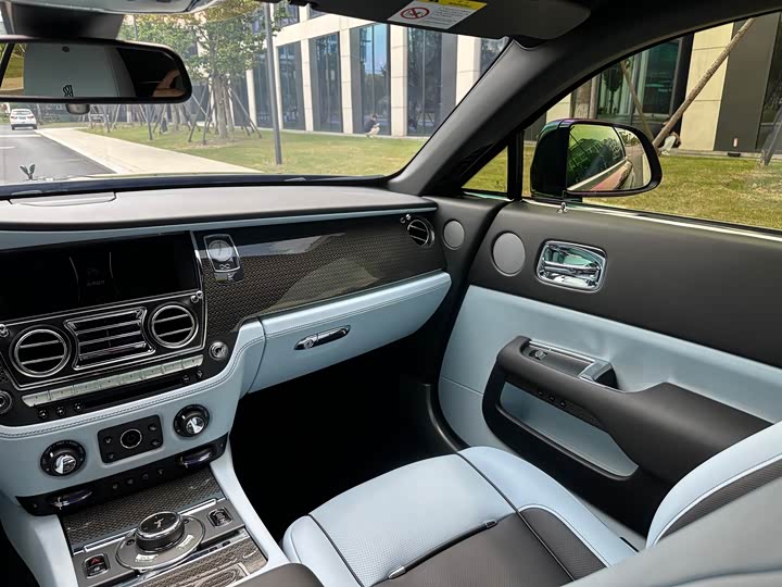 Rolls-Royce Wraith 2018 2018款 6.6T Black Badge