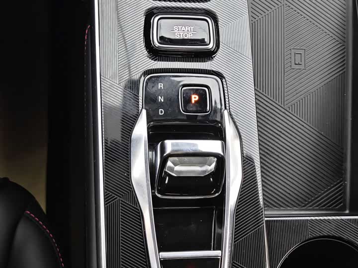 GAC Trumpchi Emkoo 2022 2022款 2.0ATK 双子星Pro版