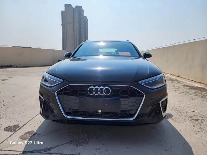 Audi A4 2020 2020款 Avant 先锋派 40 TFSI 豪华动感型