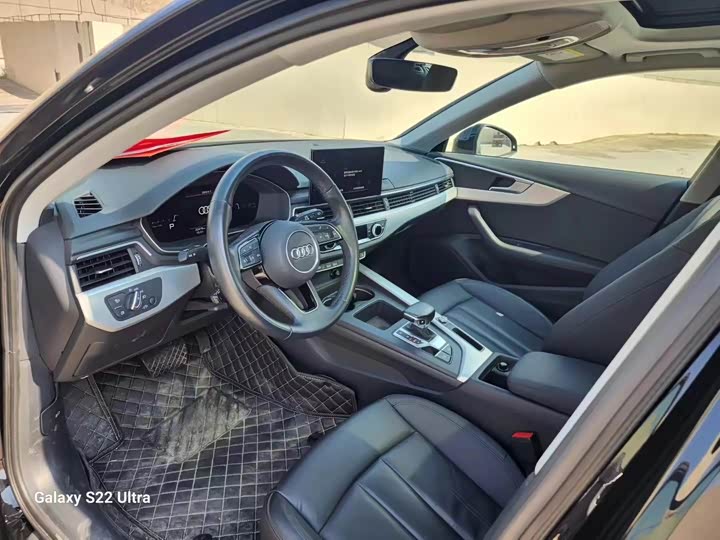 Audi A4 2020 2020款 Avant 先锋派 40 TFSI 豪华动感型