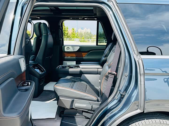 Lincoln Navigator 2022 2022款 3.5T 百周年限量版