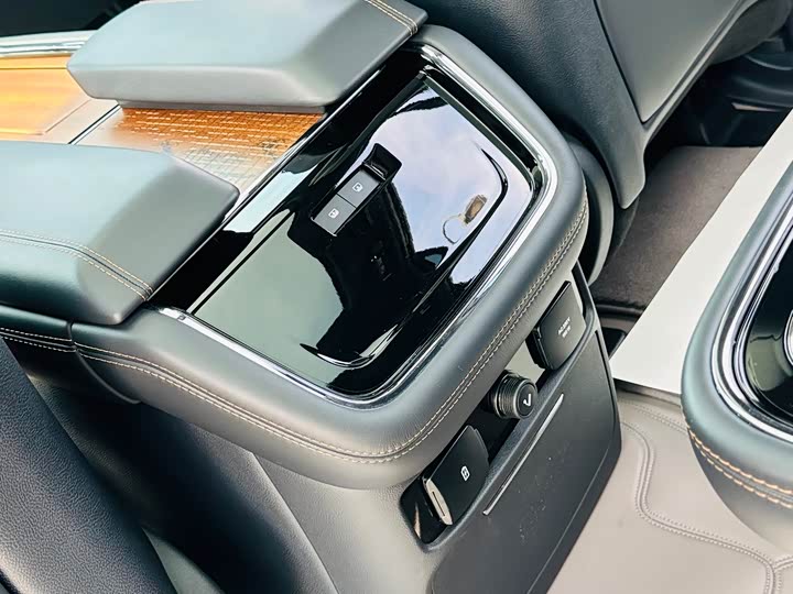 Lincoln Navigator 2022 2022款 3.5T 百周年限量版