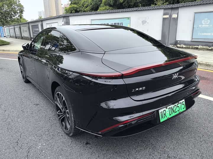 IM motors L7 2022 2022款 Pro