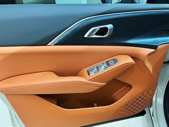 Haval Ruge Max 2025 2025款 Hi4 110 Pro