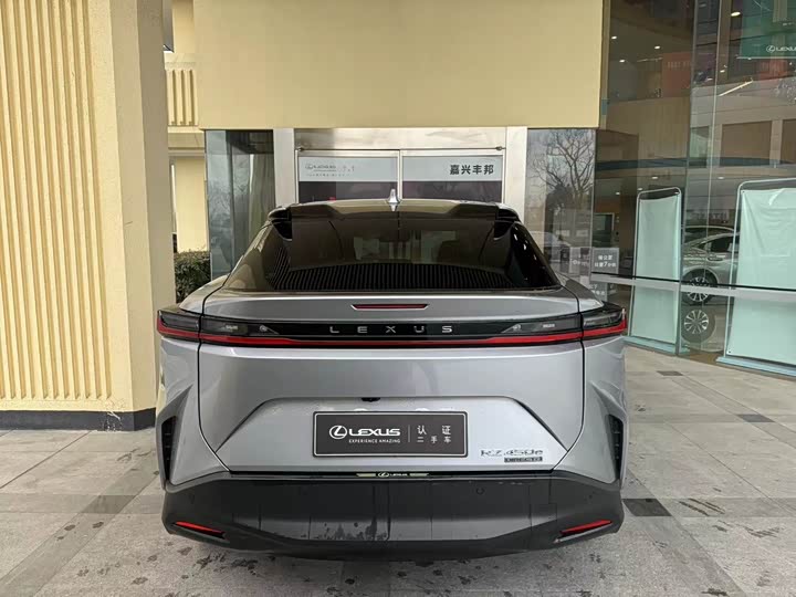 Lexus RZ 2023 2023款 450e 四驱纵享版