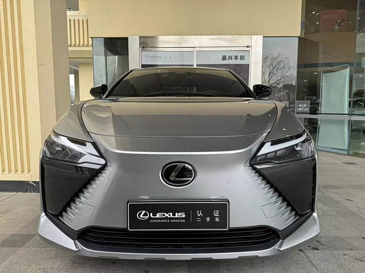 Lexus RZ 2023 2023款 450e 四驱纵享版