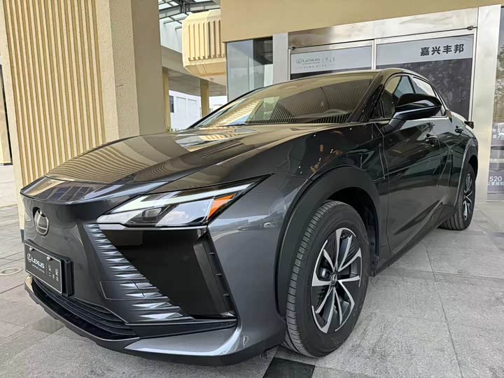 Lexus RZ 2023 2023款 450e 四驱纵享版