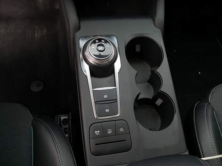 Ford Focus Active 2021 2021款 EcoBoost 180 自动劲潮型