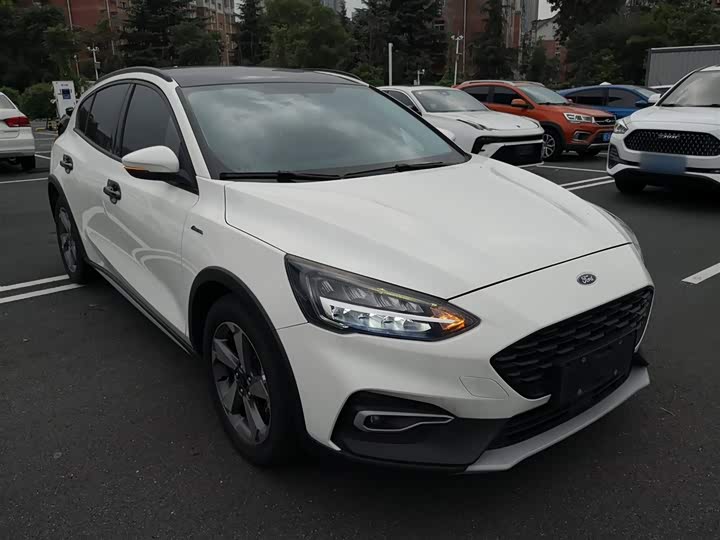Ford Focus Active 2021 2021款 EcoBoost 180 自动劲潮型