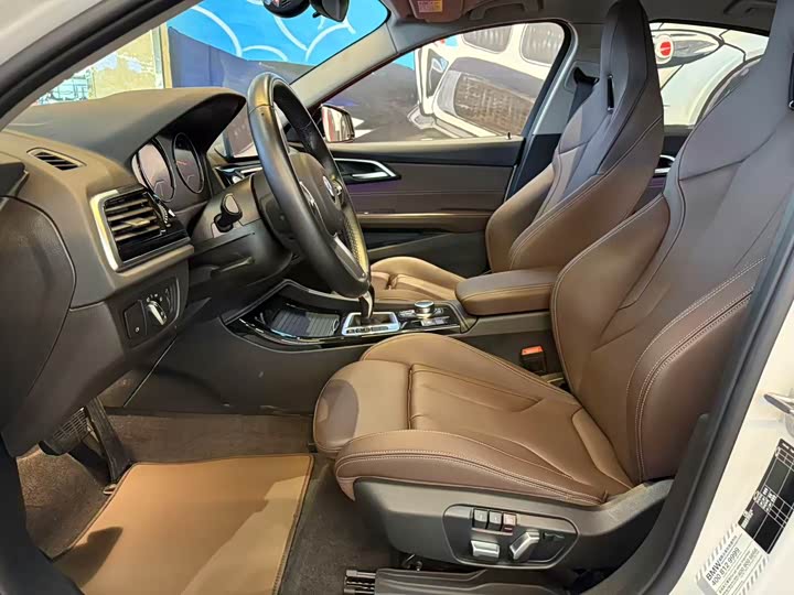 BMW 1 Series 2023 2023款 125i M运动曜夜版