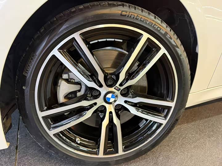 BMW 1 Series 2023 2023款 125i M运动曜夜版