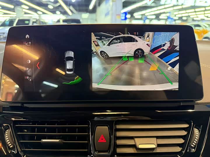 BMW 1 Series 2023 2023款 125i M运动曜夜版