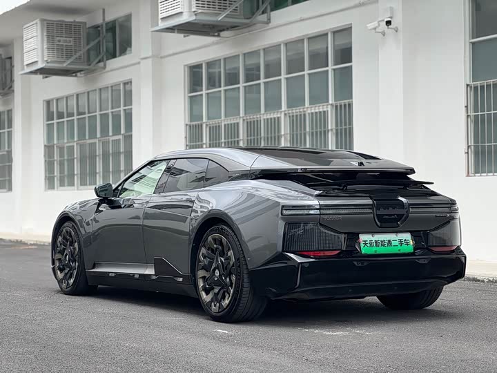 HiPhi Z 2023 2023款 五座版