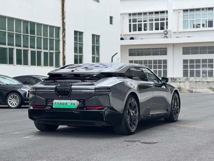 HiPhi Z 2023 2023款 五座版