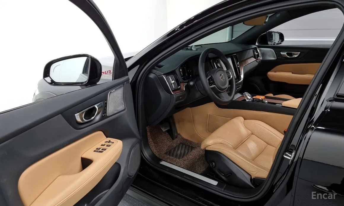 Volvo V60 2019 B5 Ultimate AWD