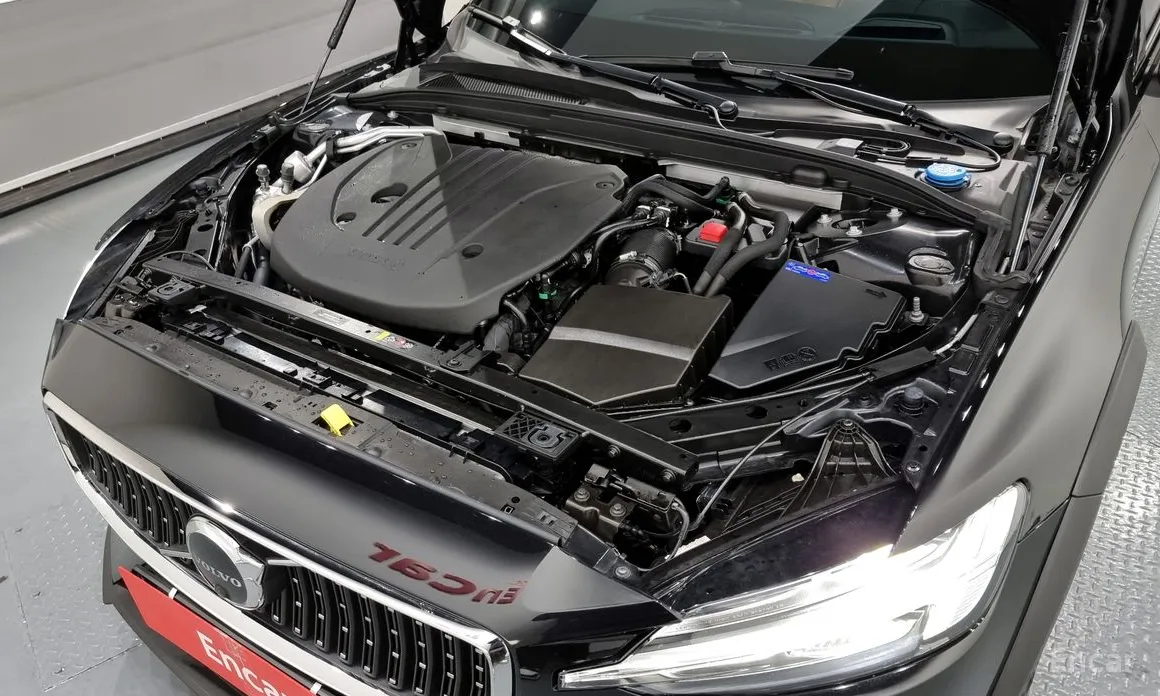 Volvo V60 2019 B5 Ultimate AWD