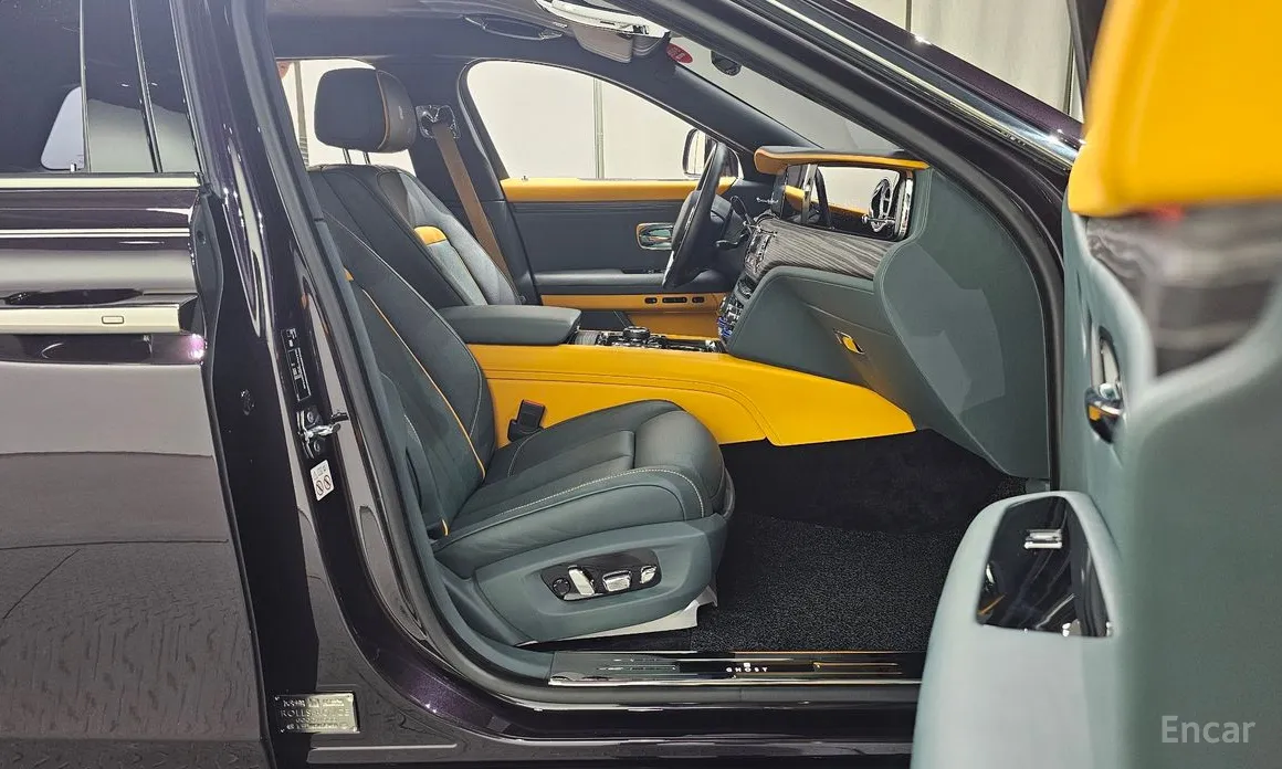 Rolls-Royce Ghost 2020 6.7 EWB V12